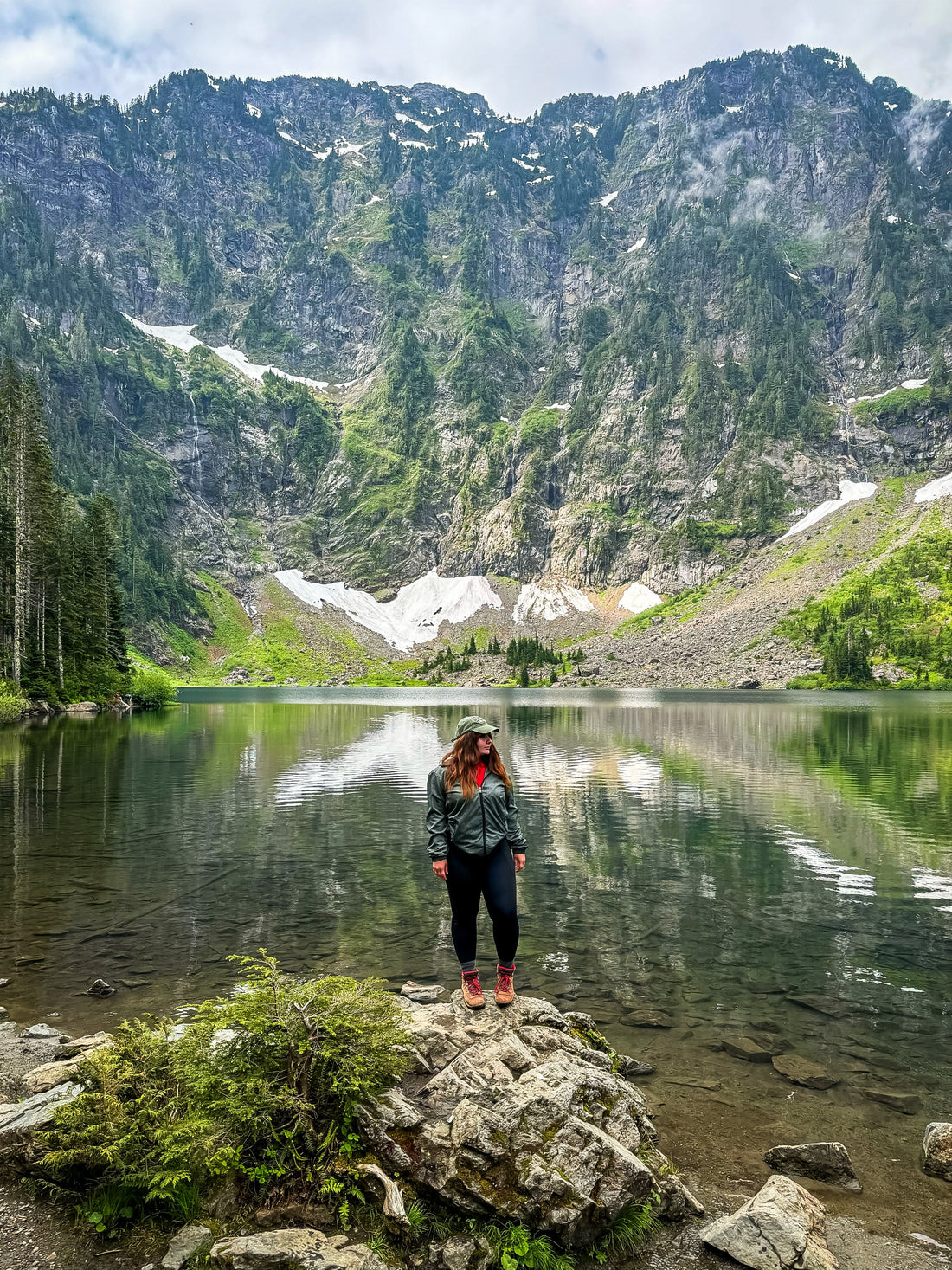 Which Windbreaker is Best for You in 2025? Patagonia vs North Face vs Woodland Clothing Co