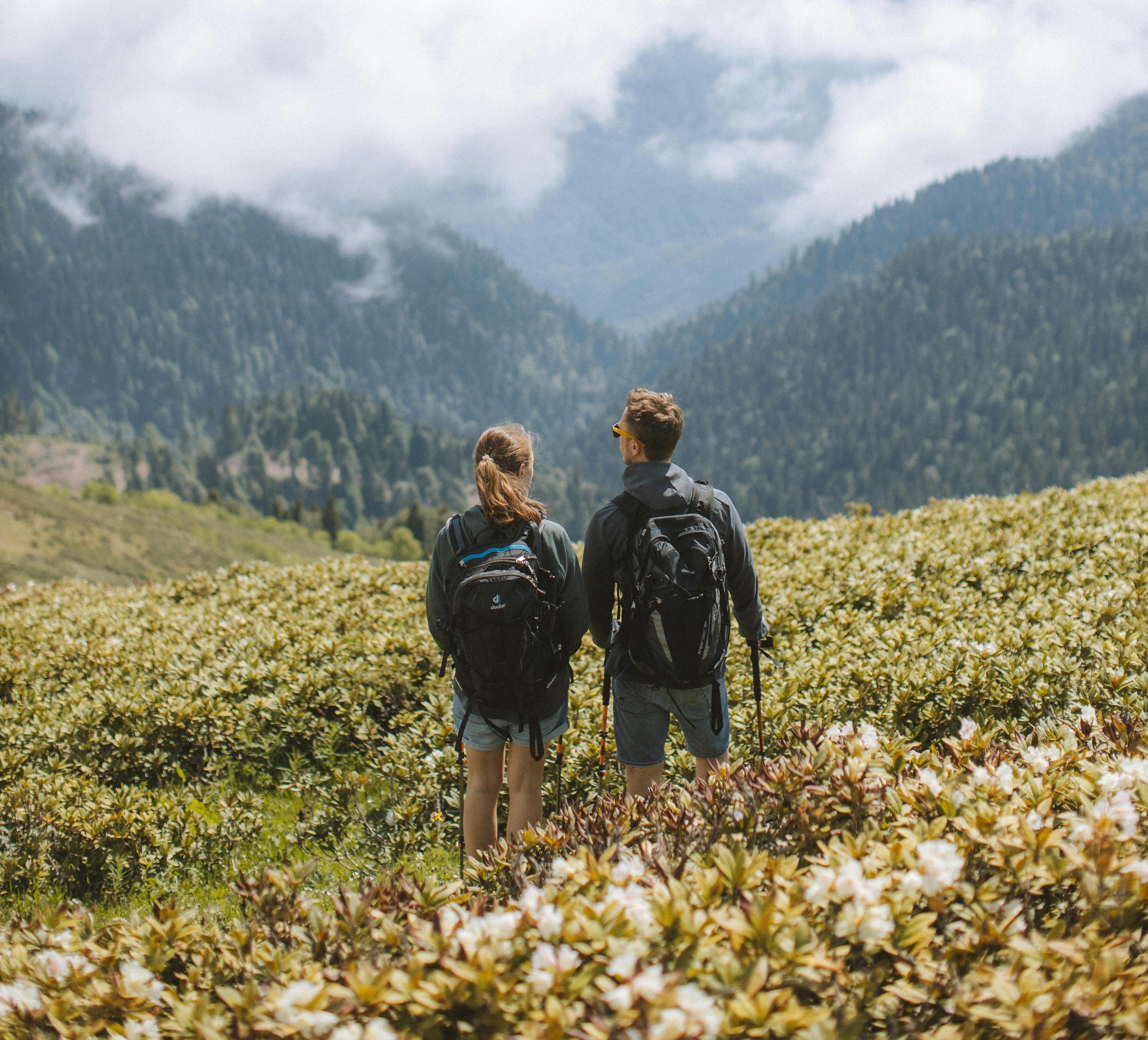 The Pros and Cons of Cotton for Hiking: Is It Right for You?